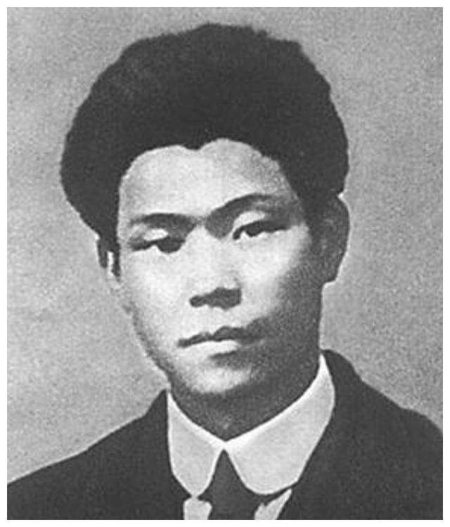 六大后、七大前实际主持中央工作的领导人是谁？