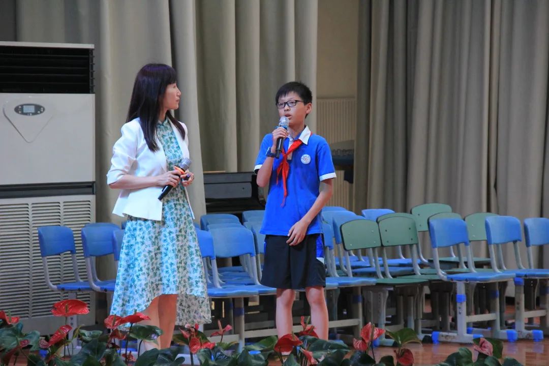 双流区棠湖小学开展“阳光童心，用爱守护”主题系列心理活动