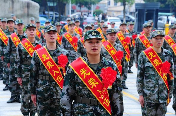 多地春季征兵已进入体检阶段，一大学生应征被刷，理由叫人尴尬