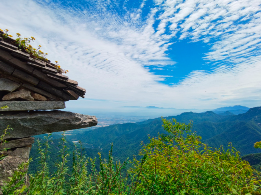 西安周边游｜春季必爬的10座山，1小时就能直达，你爬过几座？
