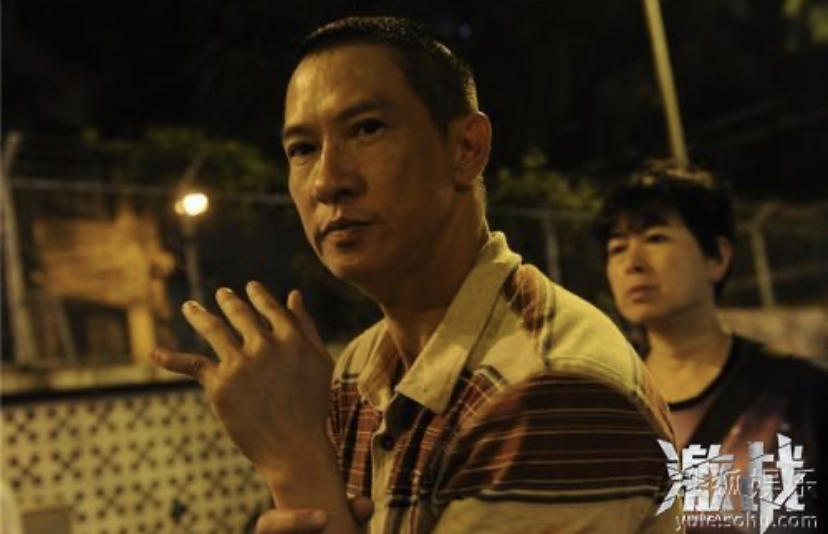 影帝影后多敬业？有人生吞12枚鸡蛋、鼻子被打歪，有人为戏锯门牙