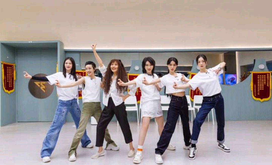 《浪姐3》五公前，姐姐们的“工作”照，快来收藏吧