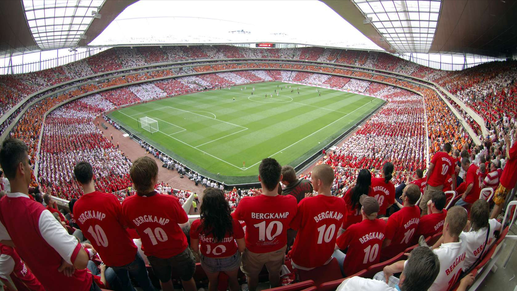 英超球场座位数（英超联赛20座球场巡礼）