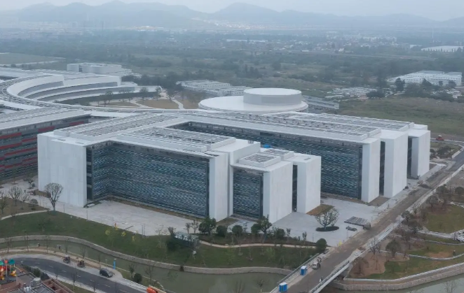 西湖大学今年首招本科生，高二学生也可以，不过招录条件有些严格