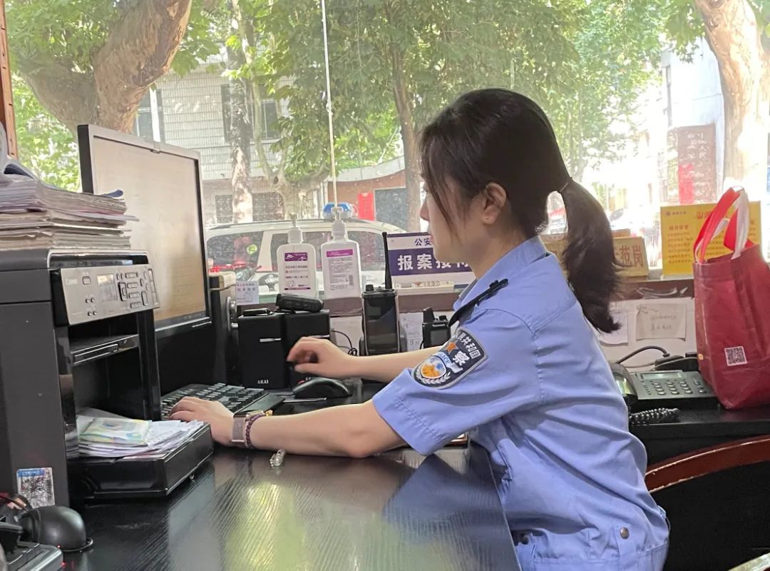 坚韧不拔，拼尽全力勇逐梦——西安碑林公安“荆棘之花”韩嘉仪的无悔警察梦