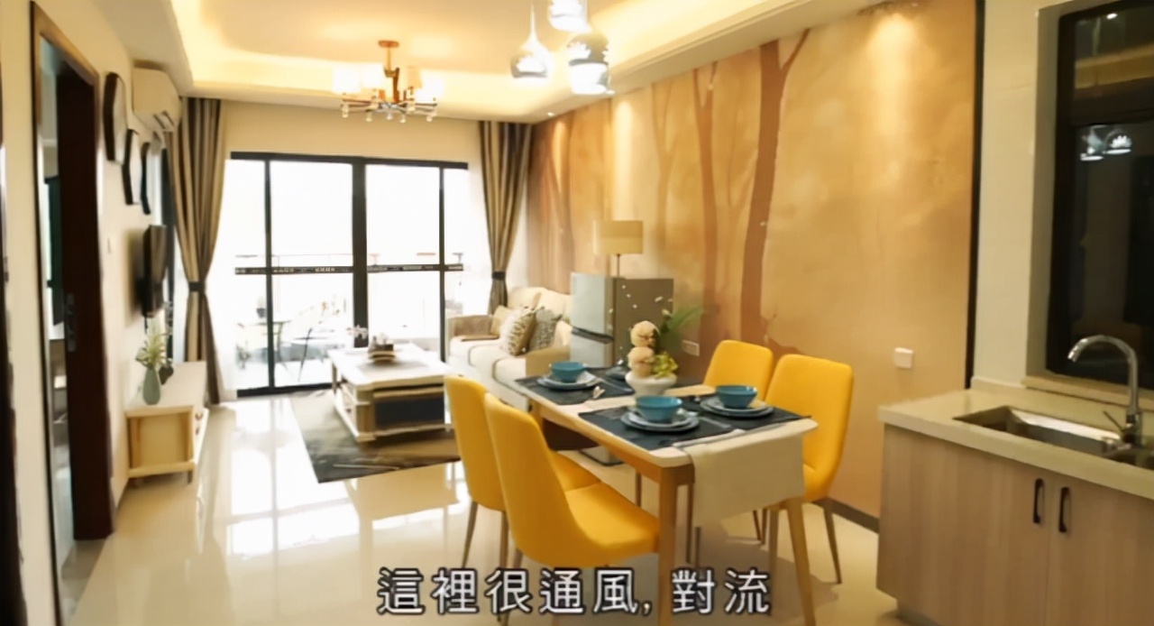 定居内地20位港台明星，有人住5亿豪宅，有人住三线小城65平米房