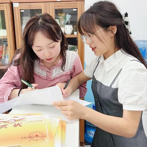 中和小学参加区教育发展中心综合实践教学设计比赛并喜获一等奖
