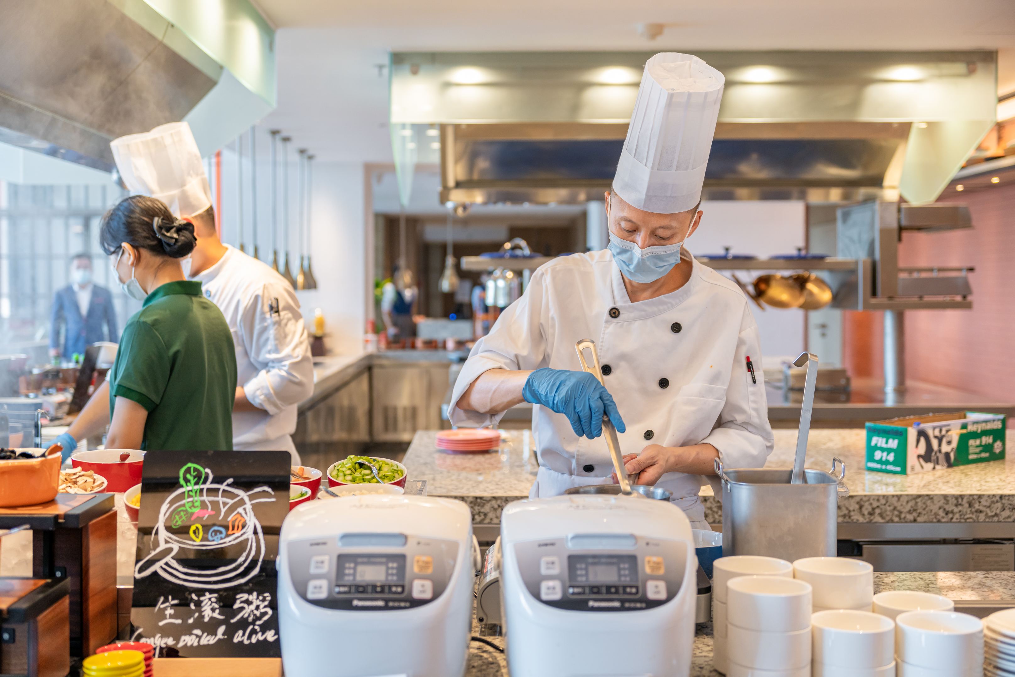 广州户外用品(广州后花园，与仙瀑白水寨为伴，深秋养生温泉之旅)