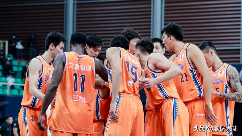 cba联赛上海队赛程表（上海队第二阶段赛程！仅碰广东浙江两支强队，李春江有望冲进前四）-华海博客