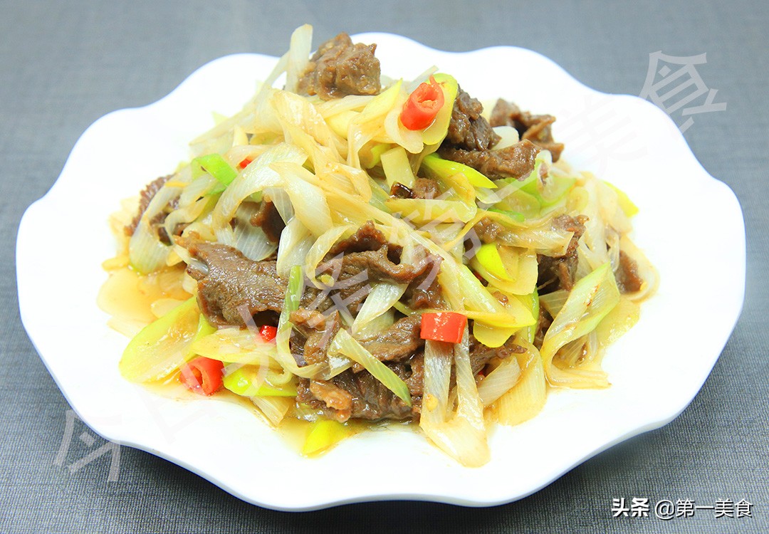今日冬日，开始数九，习俗要“加菜”，6道热菜换着吃，驱寒滋补