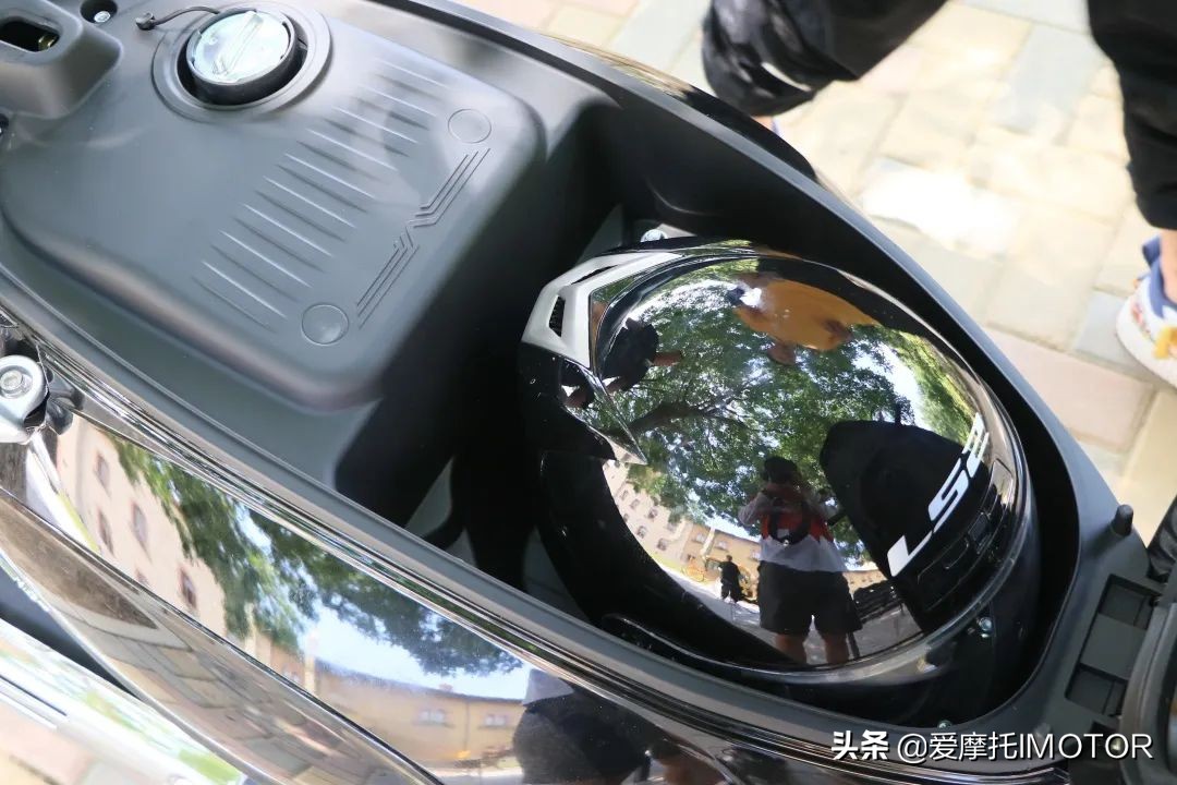 14980元起，带TCS的混动踏板VRF150上市，大阳发布多款踏板车新品