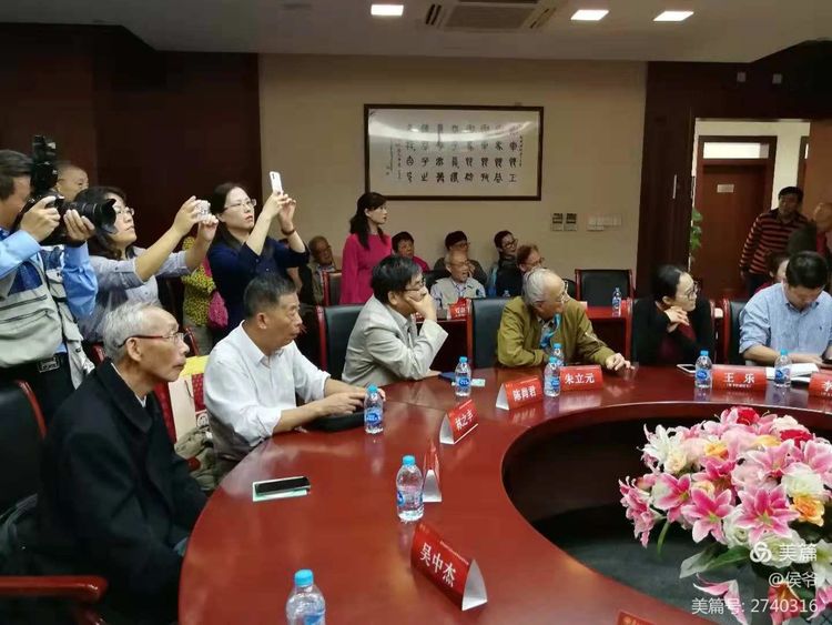 2018-10，半个世纪重聚首：复旦大学0163毕业50周年庆典重放