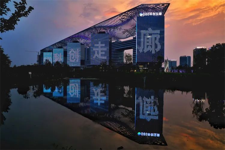 2021年中国10大丑陋建筑出炉！支持严禁建设“丑陋建筑”