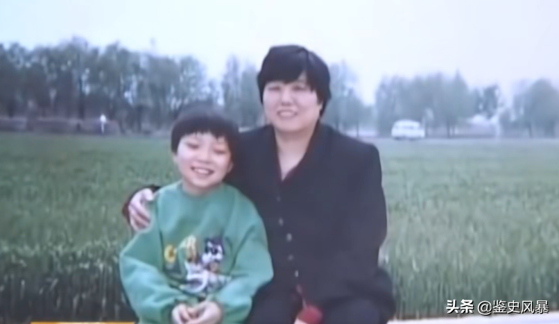 侄子由大姑抚养20年,长大向姑父母索要安置房,大姑：你爸有三套房