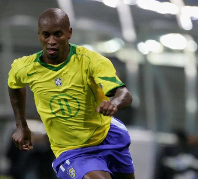 罗克儒尼奥尔(儒尼奥尔) - 三甲体育