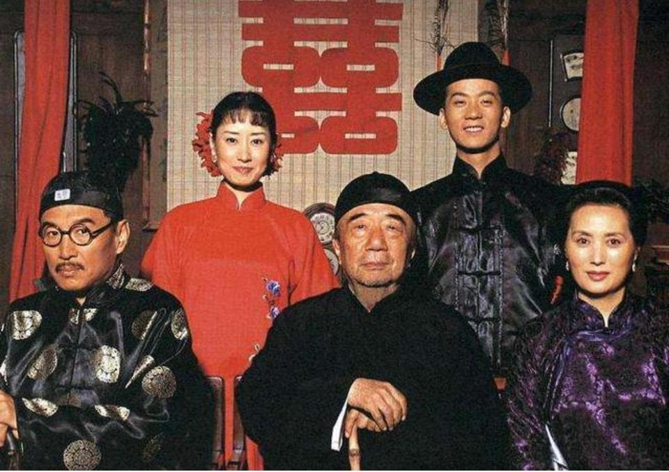 魔幻手机演员 魔幻手机演员表全部-经验帮