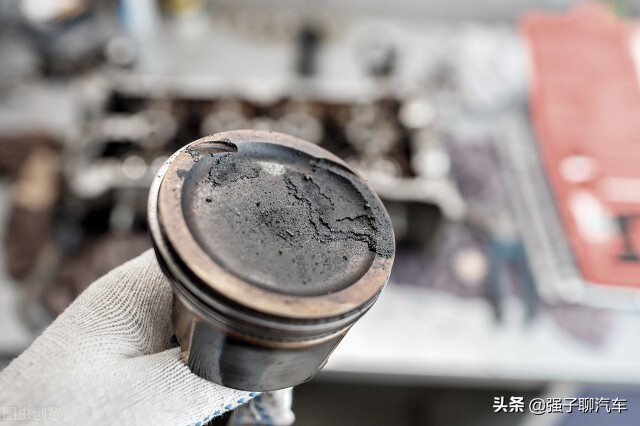 车辆发动机报混合气过稀是什么情况，该怎么解决