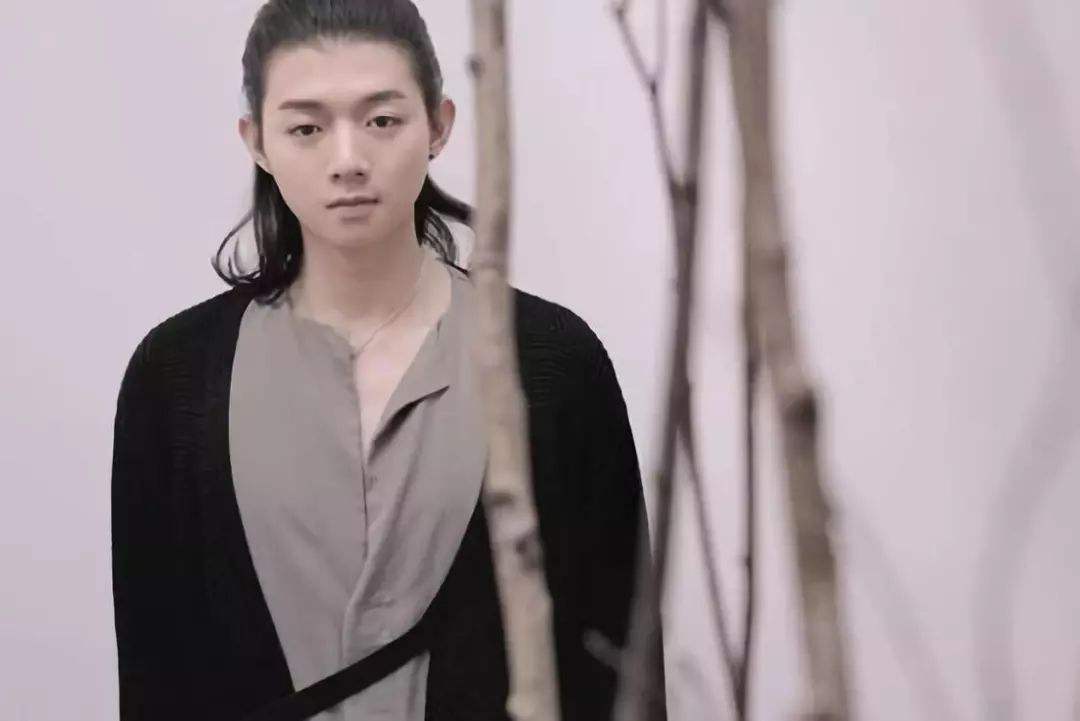 霍尊宣布退出娱乐圈霍尊退出娱乐圈大半年