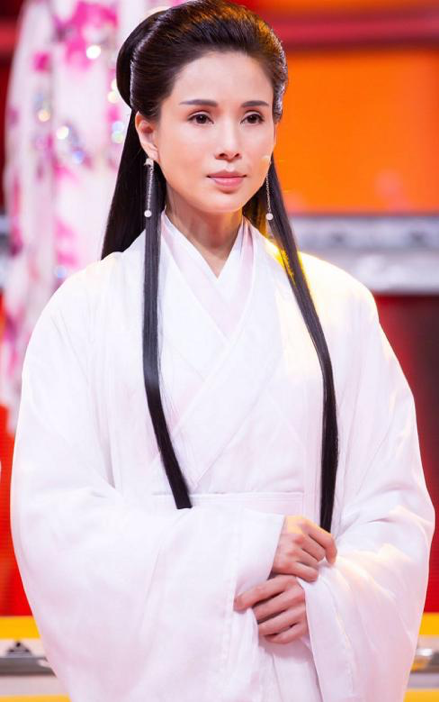 硬扮当年角色，好好的经典被自己一手毁掉，我想关掉电视机