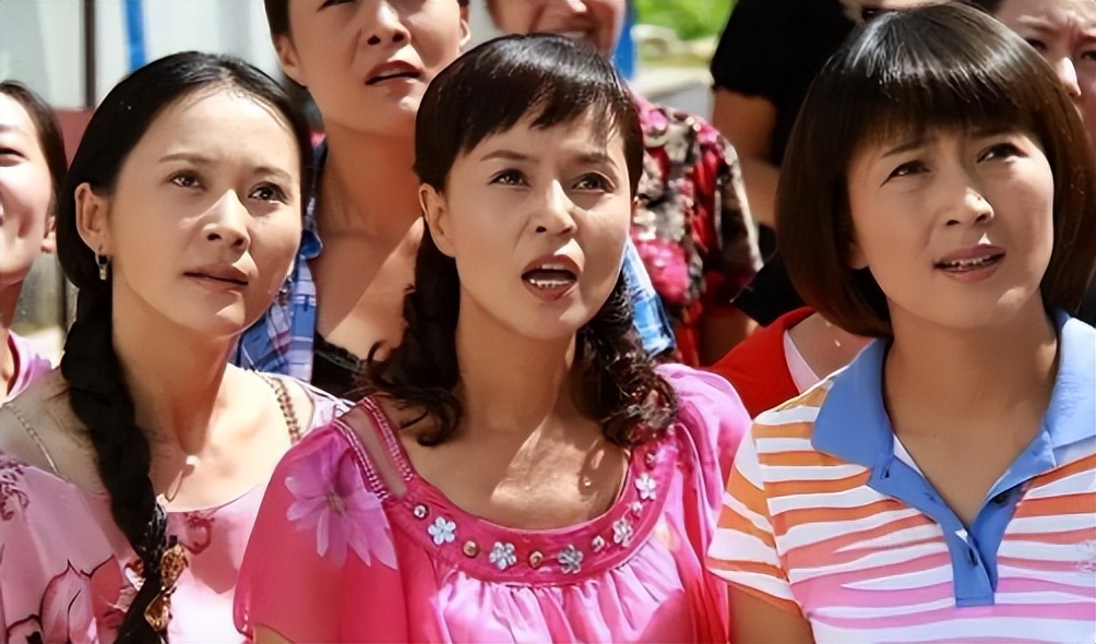 演员于莉红:31岁嫁初恋马诗红,结婚22年无子女,风光背后有泪水