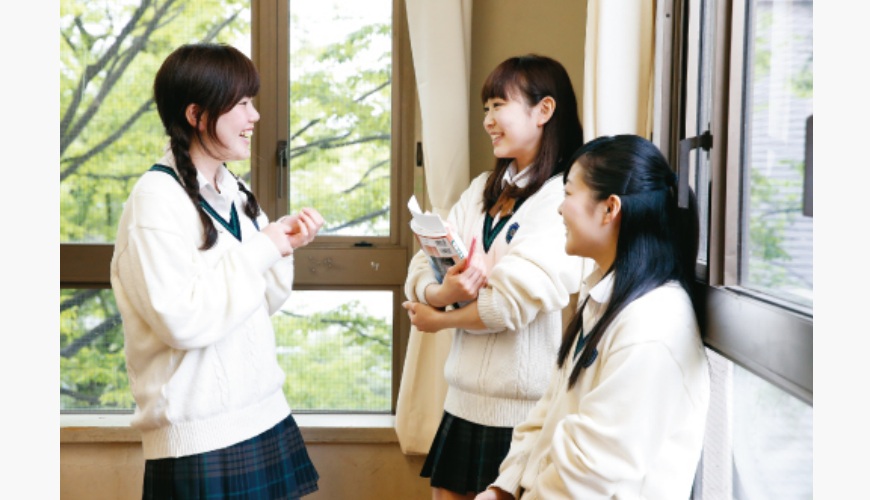 学院高等学校」是位于东京白金高轮的基督教学校,隶属于明治学院大学