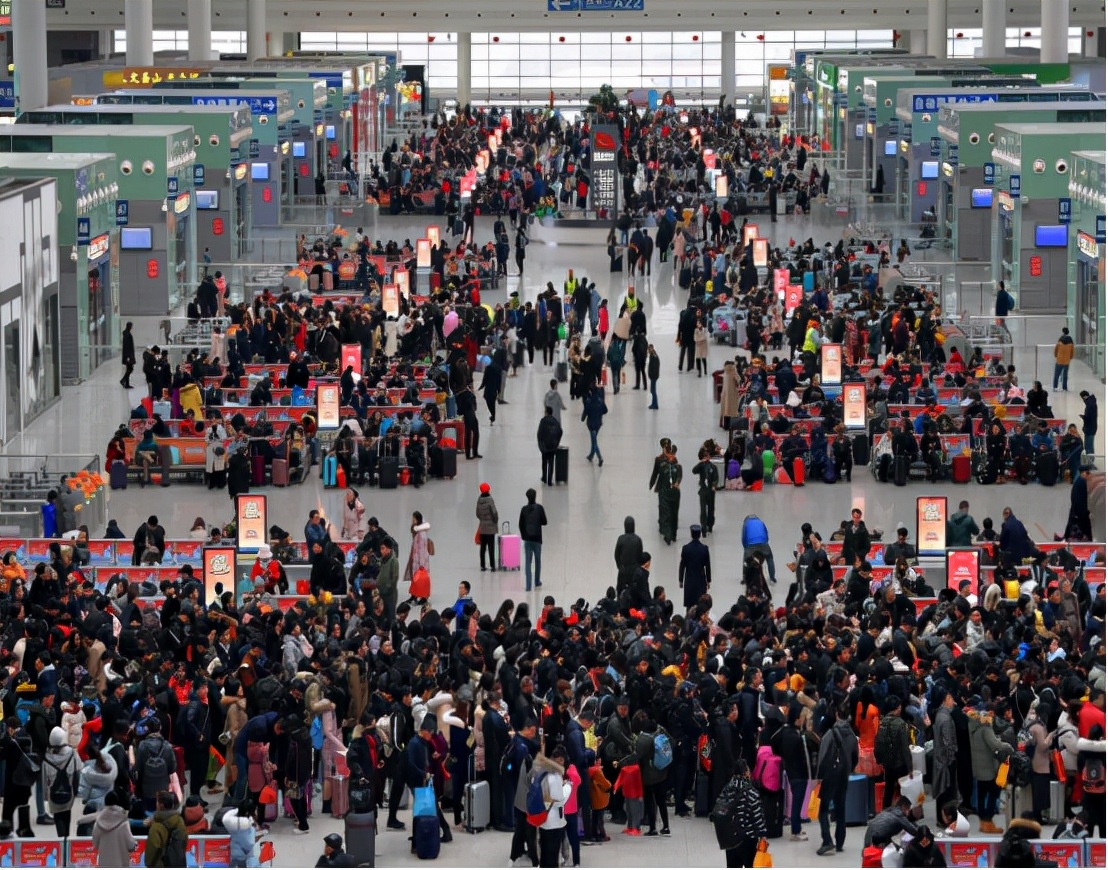 坐火车返乡的乘客注意了！实名制后再添新要求，每张车票都需要