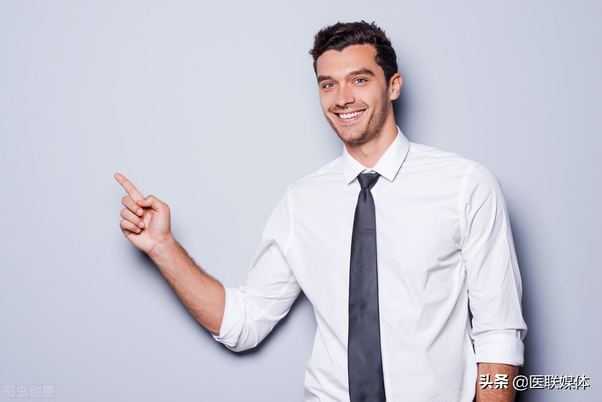 男性开始衰老，5个表现难“藏住”，及时调节或许还能延缓