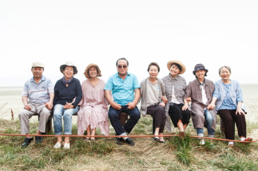 家族的诞生第一季全集(推荐六部韩国热门爆款电视剧，评分最低9.5分，三刷都不嫌多)