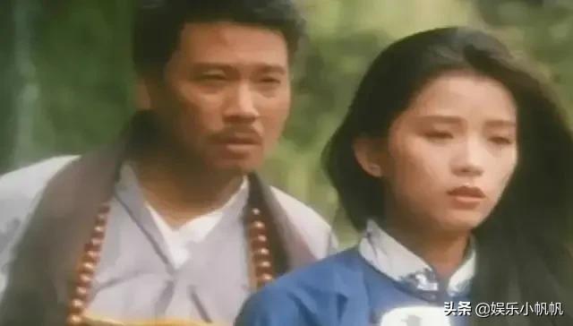 叶全真终于又发纯素颜照了，竟然吹出了高颅顶，网友：头发好精致