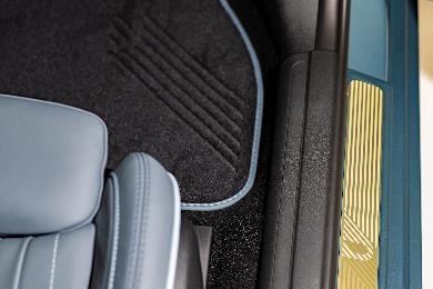 MINI全家族首次同步推出特别版车型，为不同人群提供多元个性选择