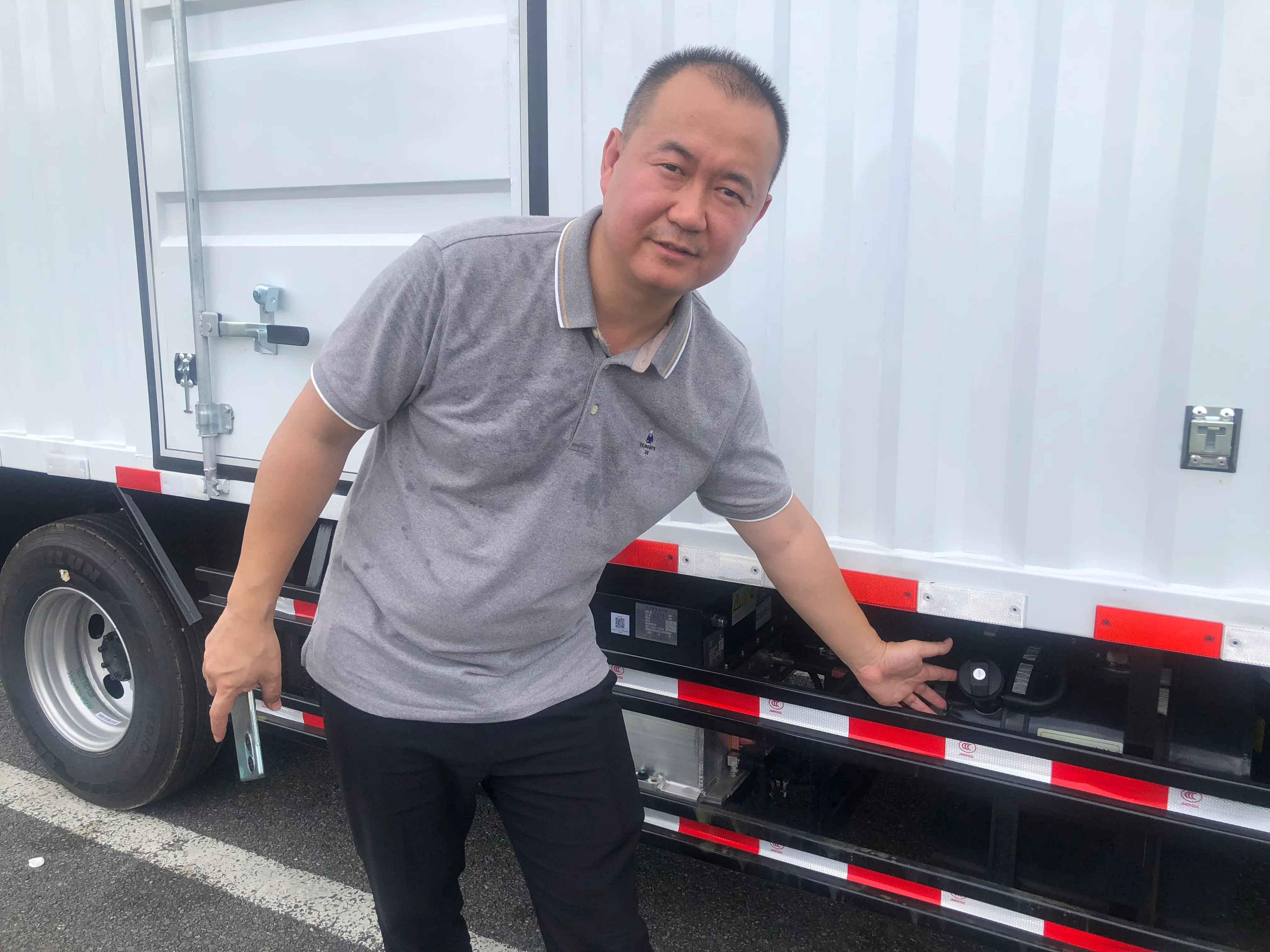 厉害! 吉利远程GLR新能源商用车,发布六月战绩夺四个第一-寮步媒体