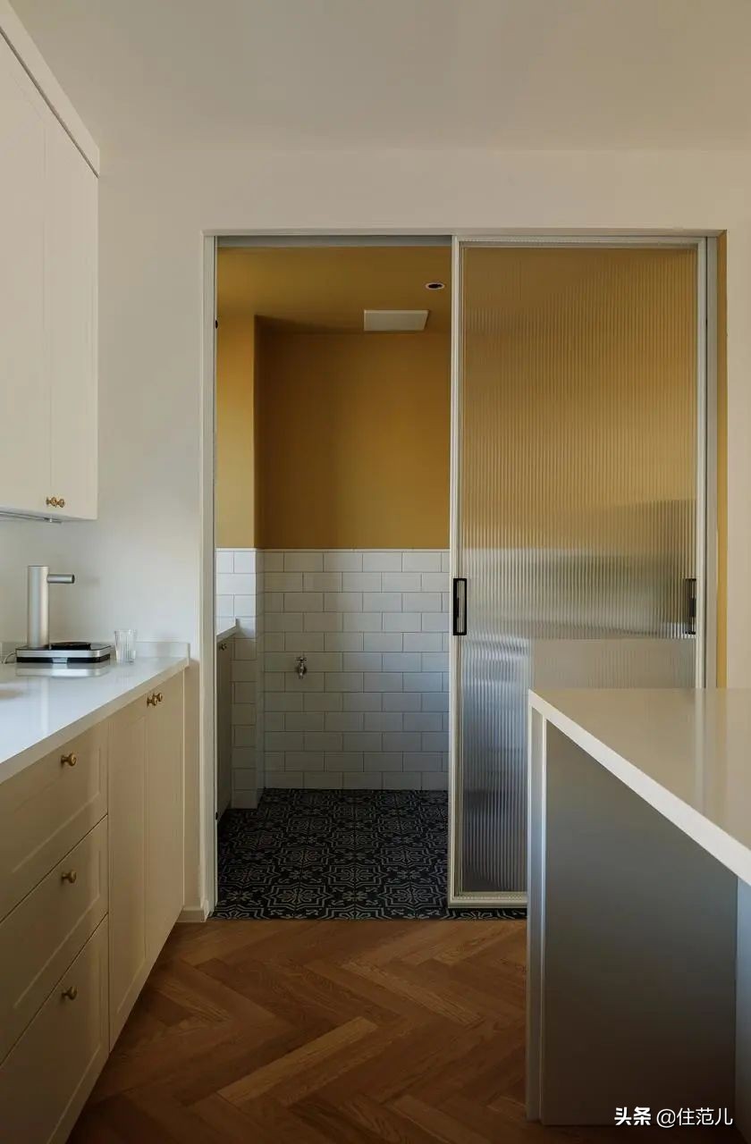 家具靠网购，收纳靠宜家，这个90㎡的房子竟像豪宅？