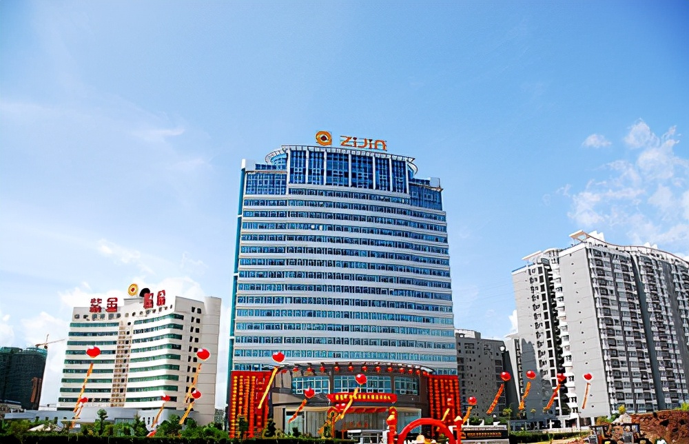 十大产业龙头企业总部——顺丰、美的以超高层引领