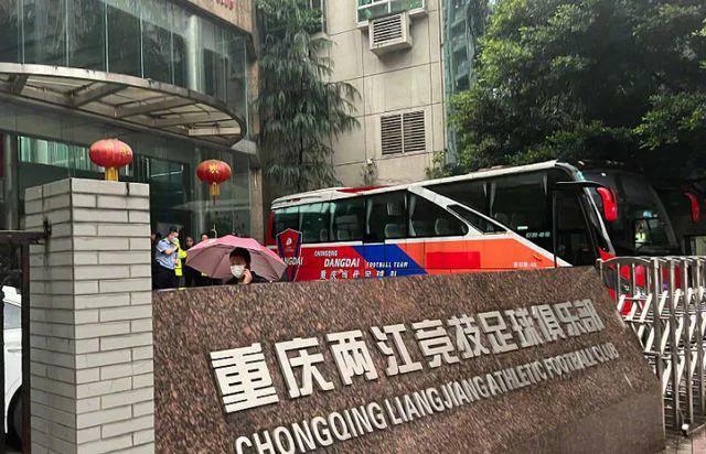 為什么中超門票便宜（中超揭幕戰門票價格100元，侮辱的是中國足球還是中國球迷）