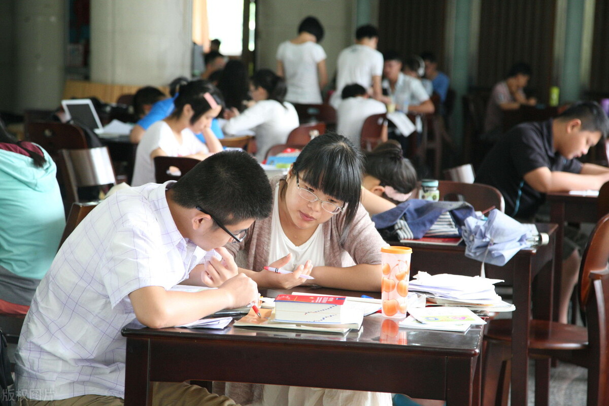 今年专升本考上了民办本科，学费很贵，还值得去吗？