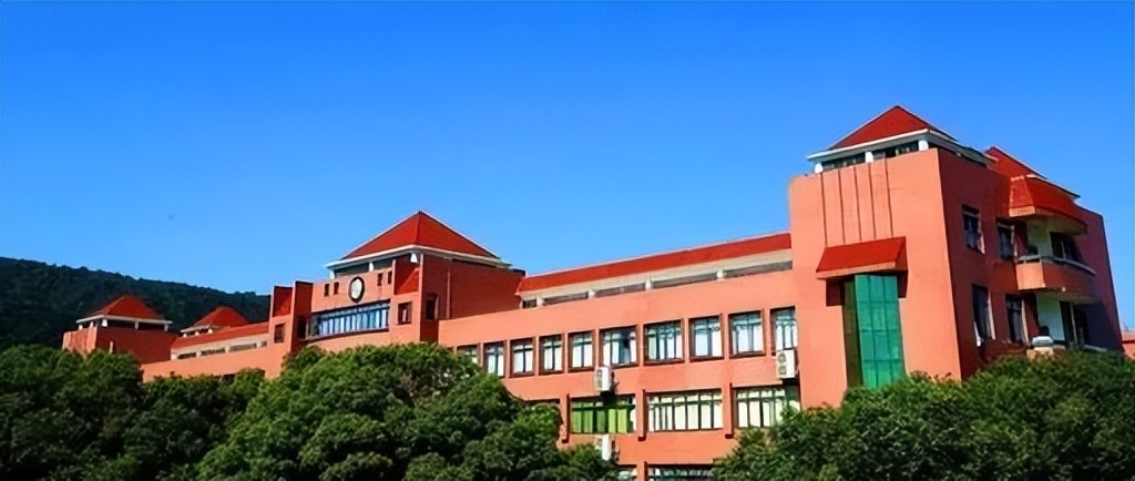 重磅！全国百强高中榜单！第二名湖南师大附中！15人被清北保送