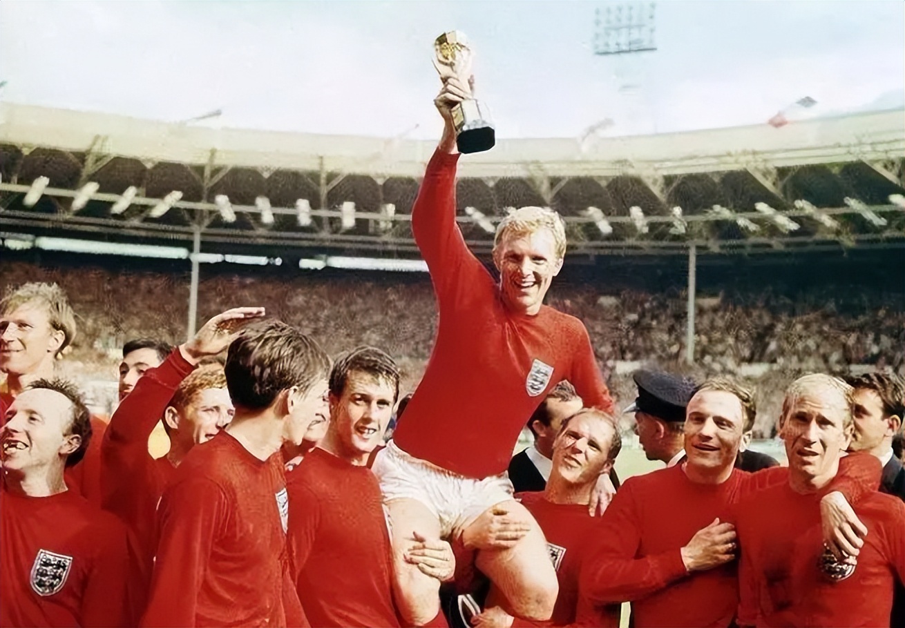 2010世界杯纪录（世界杯风云(9)442阵型问世 英格兰梦圆冠军 亚洲纪录至今未破）