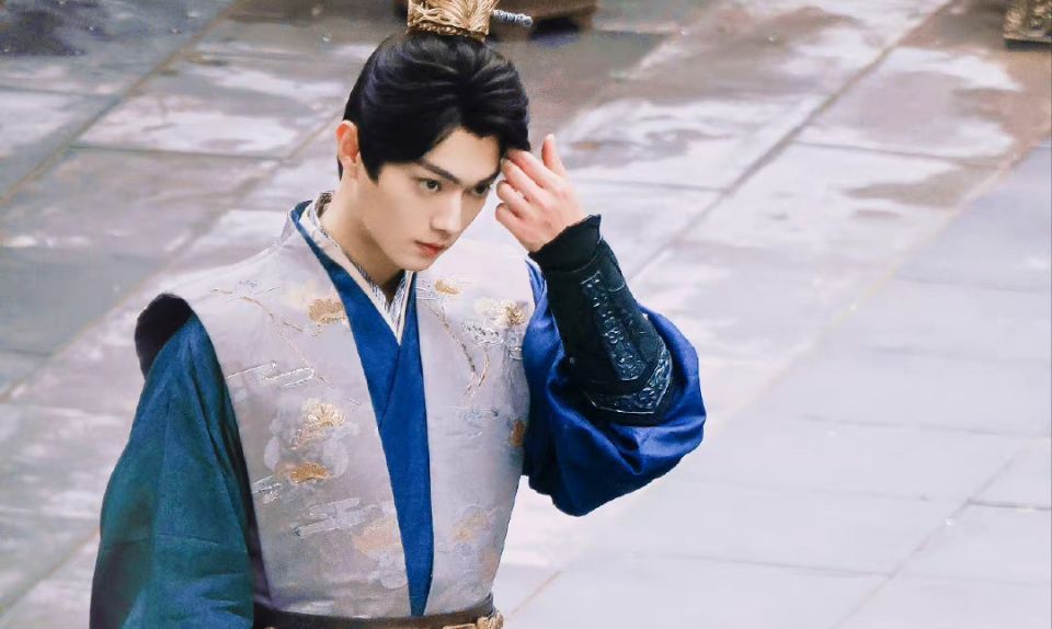 刘亦菲迎来新剧，许凯、李星瑶重磅加盟，男二更是来头不小