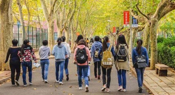 寒假来了！湖南省大学、中小学放假时间发布，学生喜笑颜开