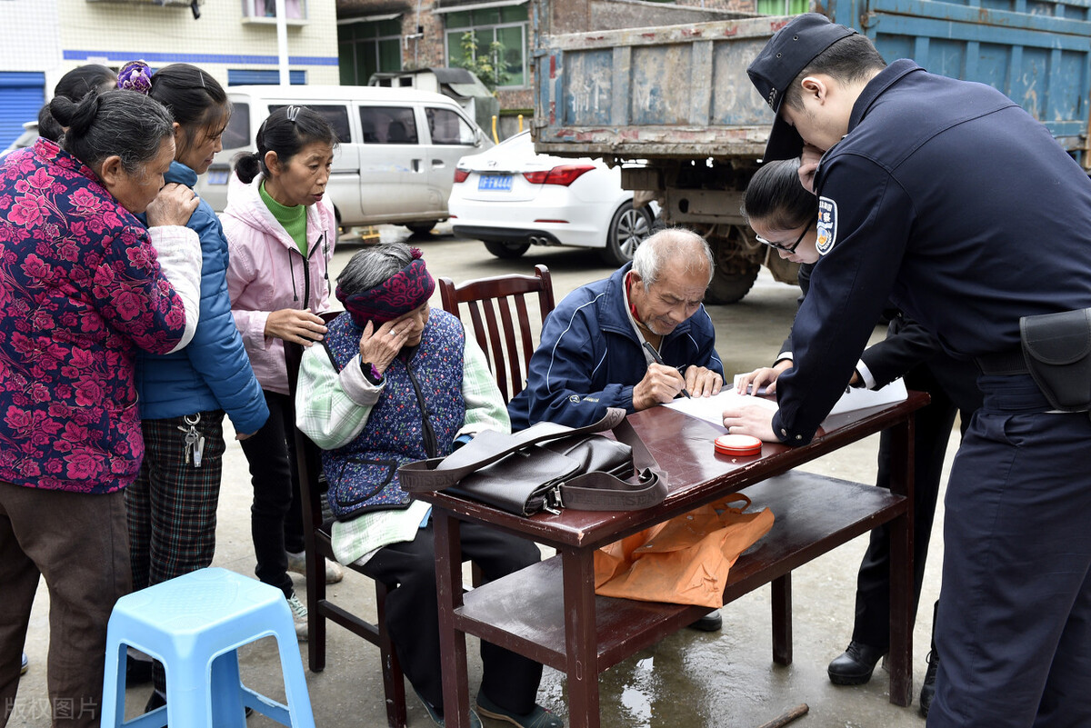 民事案件中，庭审笔录到底能不能复制、拍照？