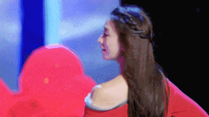 记者刁难林志玲：你介意梁朝伟的身高和你不相衬吗？志玲回答获赞