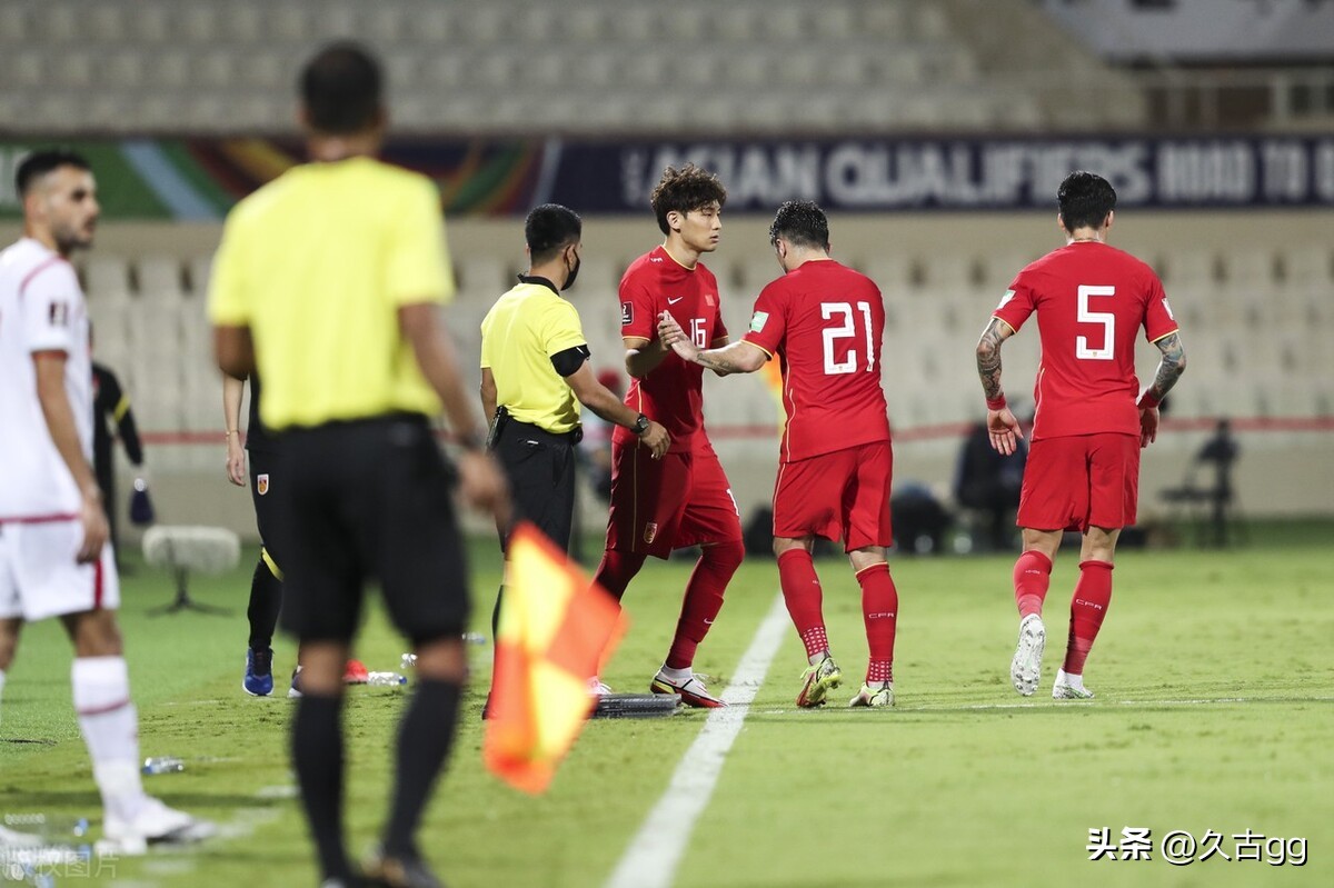 米卢为什么把中国带进世界杯（米卢称知道谁能带中国队再进世界杯但不想说？其实很多人都知道）