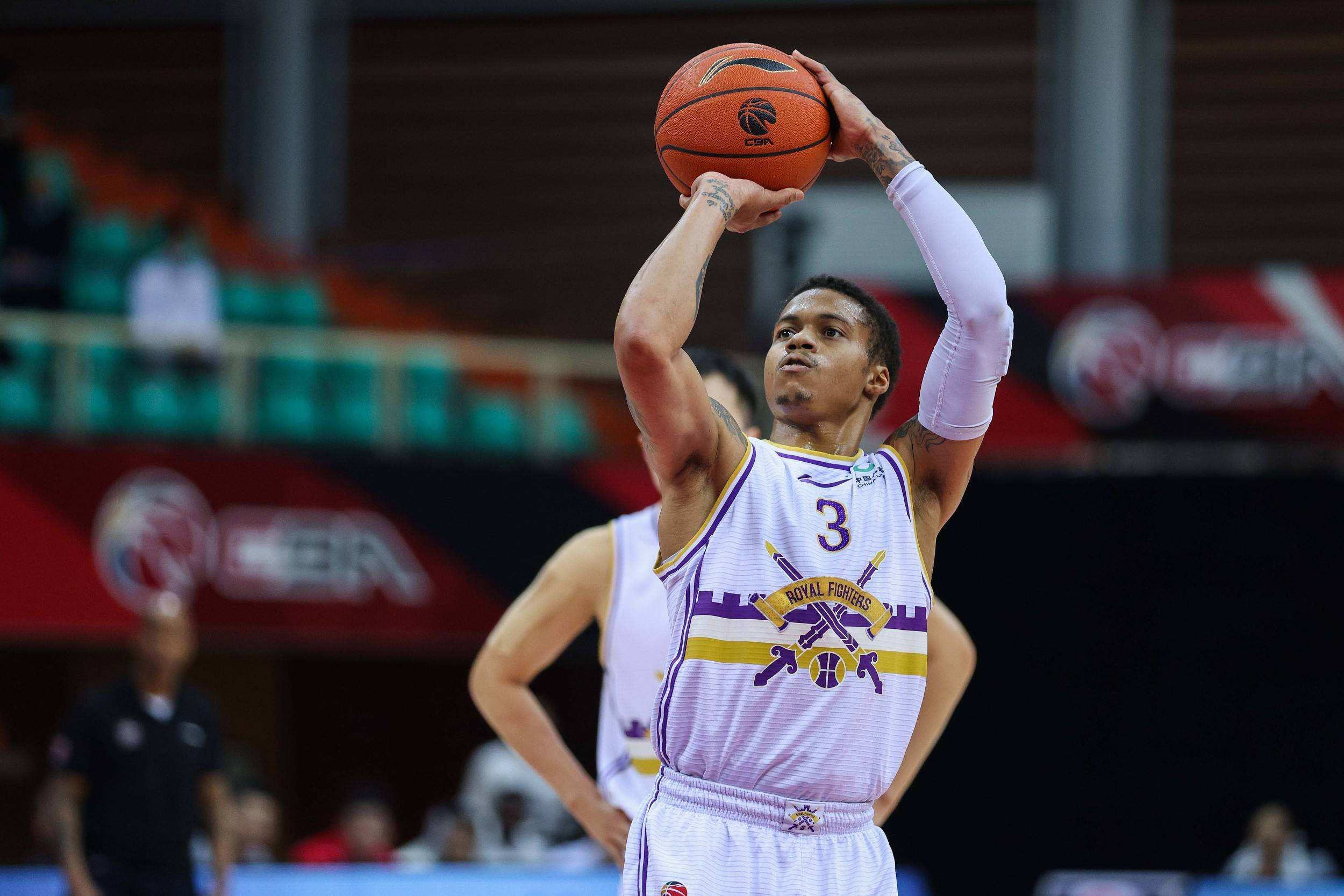 祝铭震CBA选秀（男篮国家队首位混血球员祝铭震，最佳3D球员，表现出色未来可期）