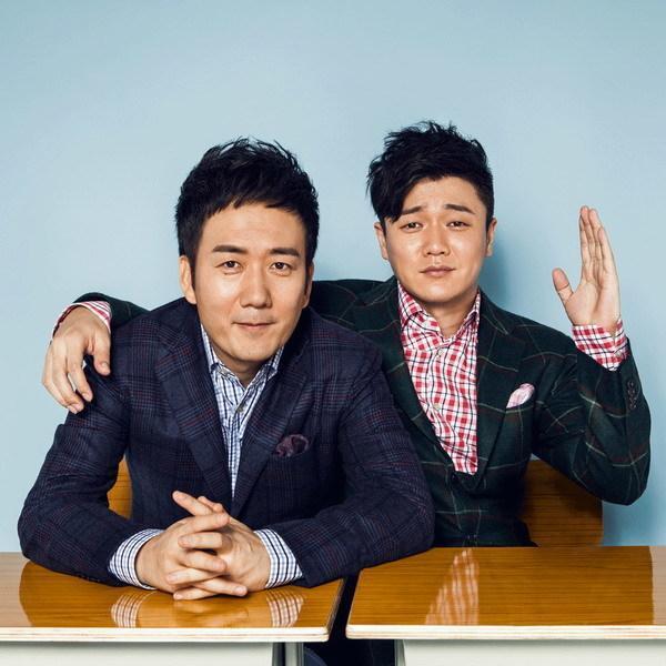 前期,肖央和王太利制作mv非常困难,因为他们不是专业的,根本没有人