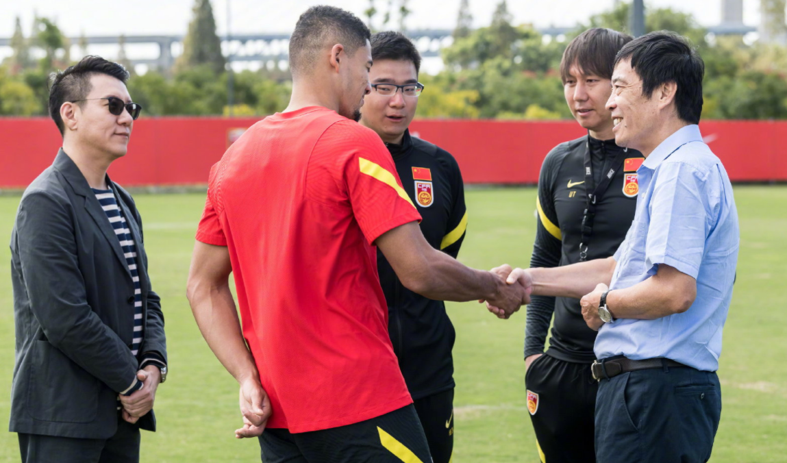 国足进世界杯吗（会说话！扬科维奇：国足必须打进2026年世界杯，15亿人等这个结果）-趣拿体育