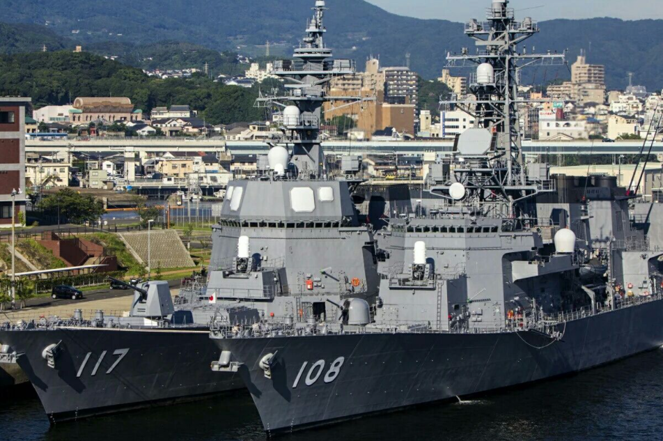 31�Ҷ�8�ң����նܽ����������Աȣ��й���������ǿ�ձ�ǿ������