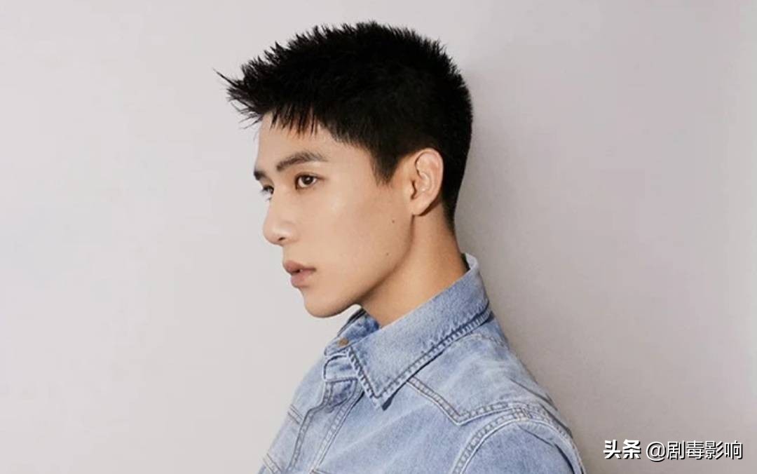 学霸男星：吴磊千玺全面发展，王安宇614分，张凌赫数学接近满分