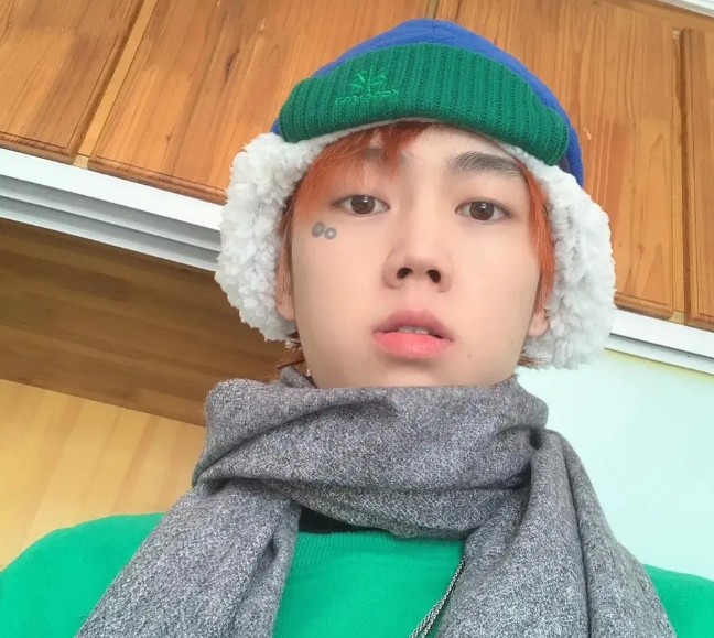 大瓜!曝说唱歌手"rxnin肉泥"逼女友做小姐,导致她患上宫颈癌