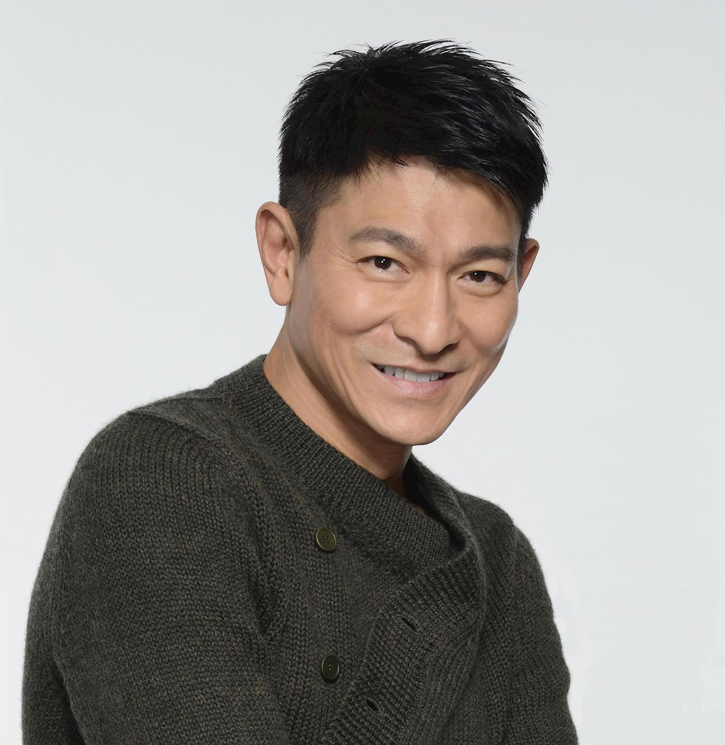 徐锦江的胶带,钟汉良的绅士手,这7位的边界感,让多少男星脸红?