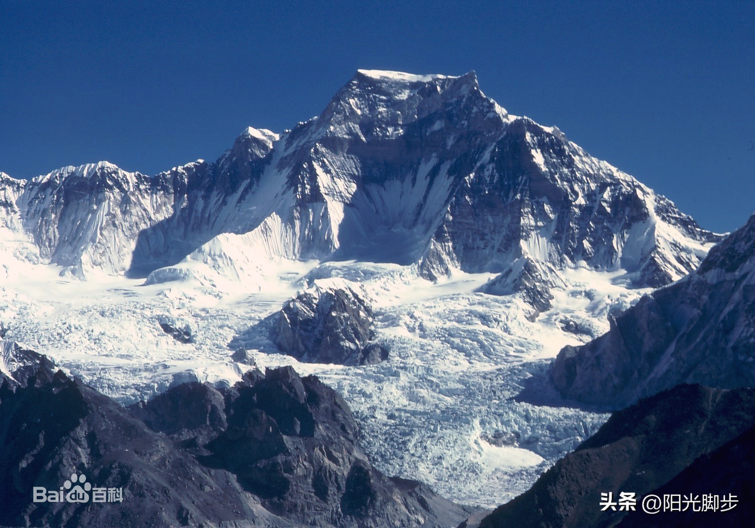 中国境内海拔最高的十座山峰
